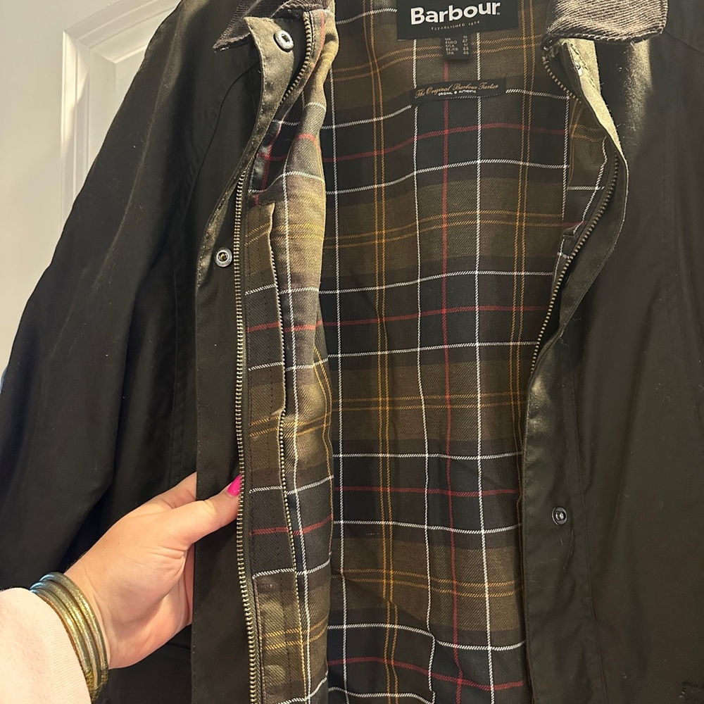 Barbour Women’s Olive Jacket Size 12 - Picture 5 of 5